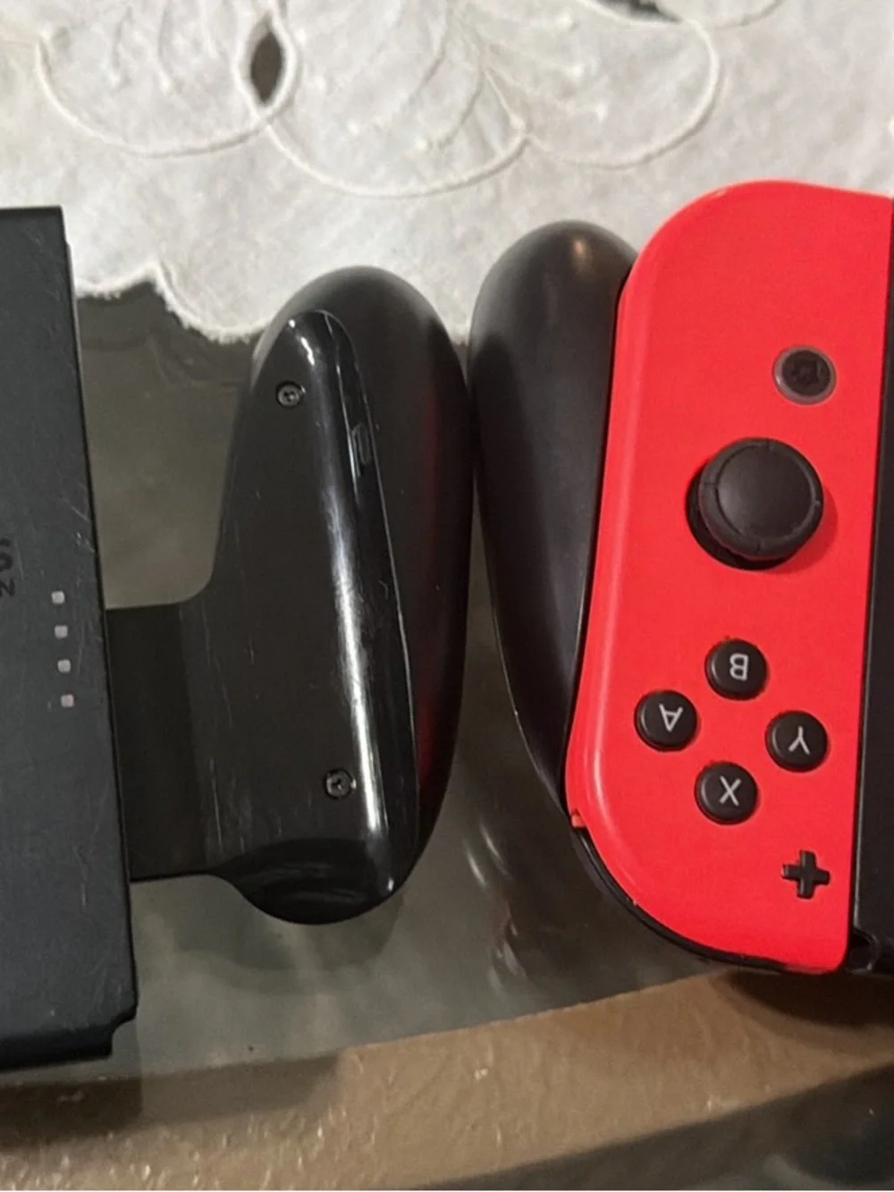 Nintendo Black Joy‑Con Controller Grip